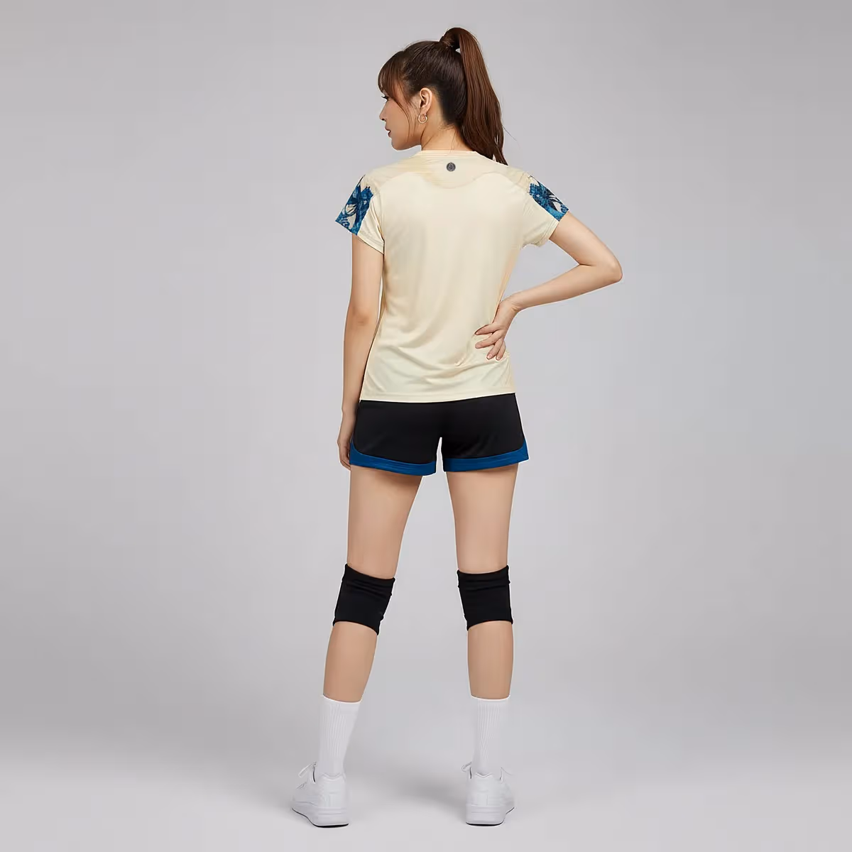Bộ Quần Áo Bóng Chuyền Nữ Bulbal Burnito BC11 Kem