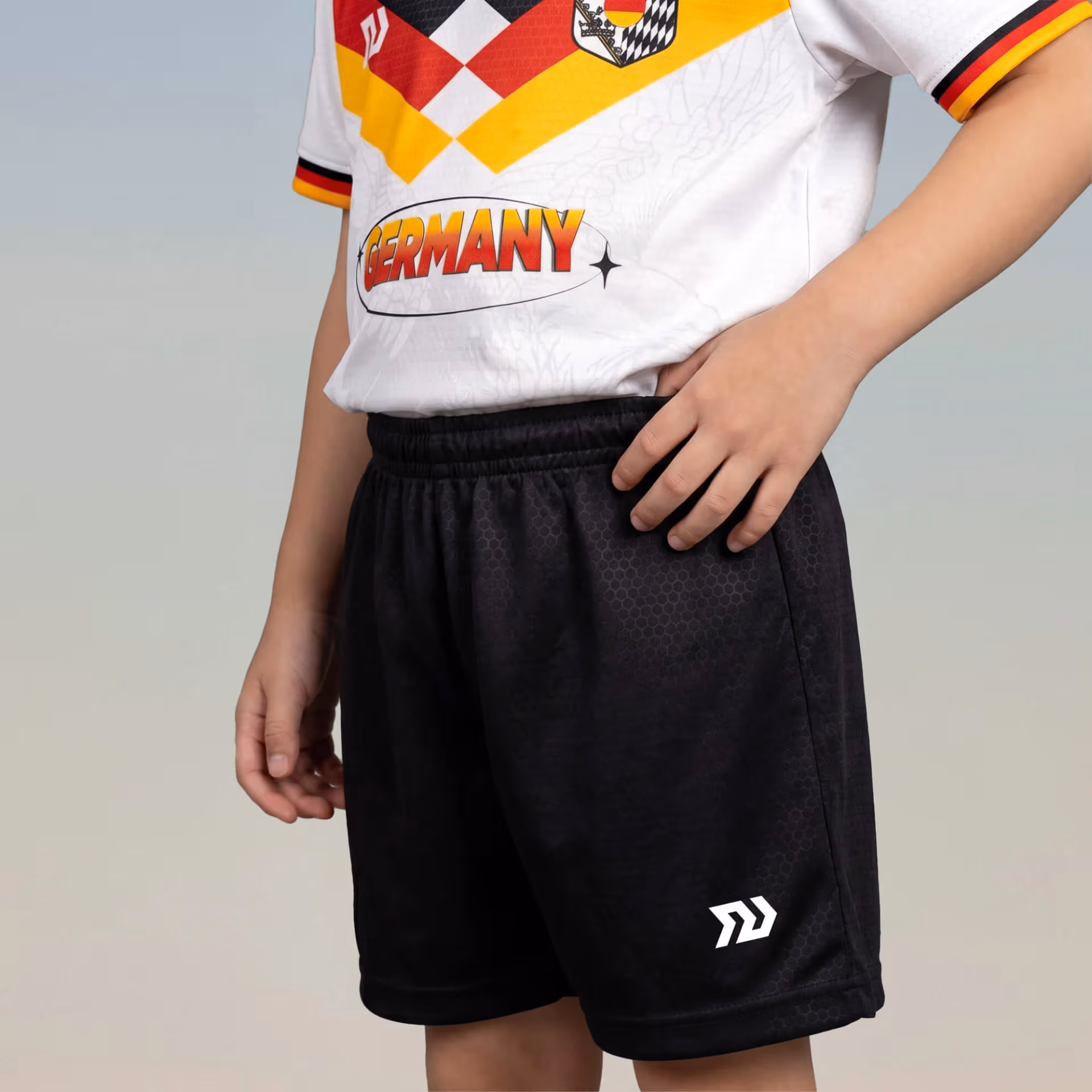 Bulbal Kid WC26 Trắng Đen 3