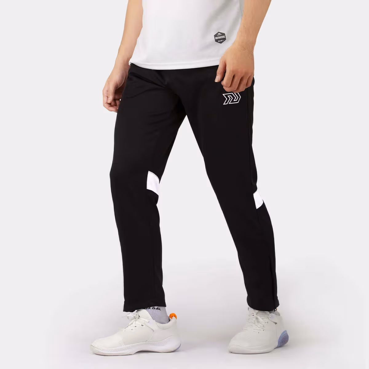 Quần Dài Thể Thao Bulbal Waza 3 Đen Trắng