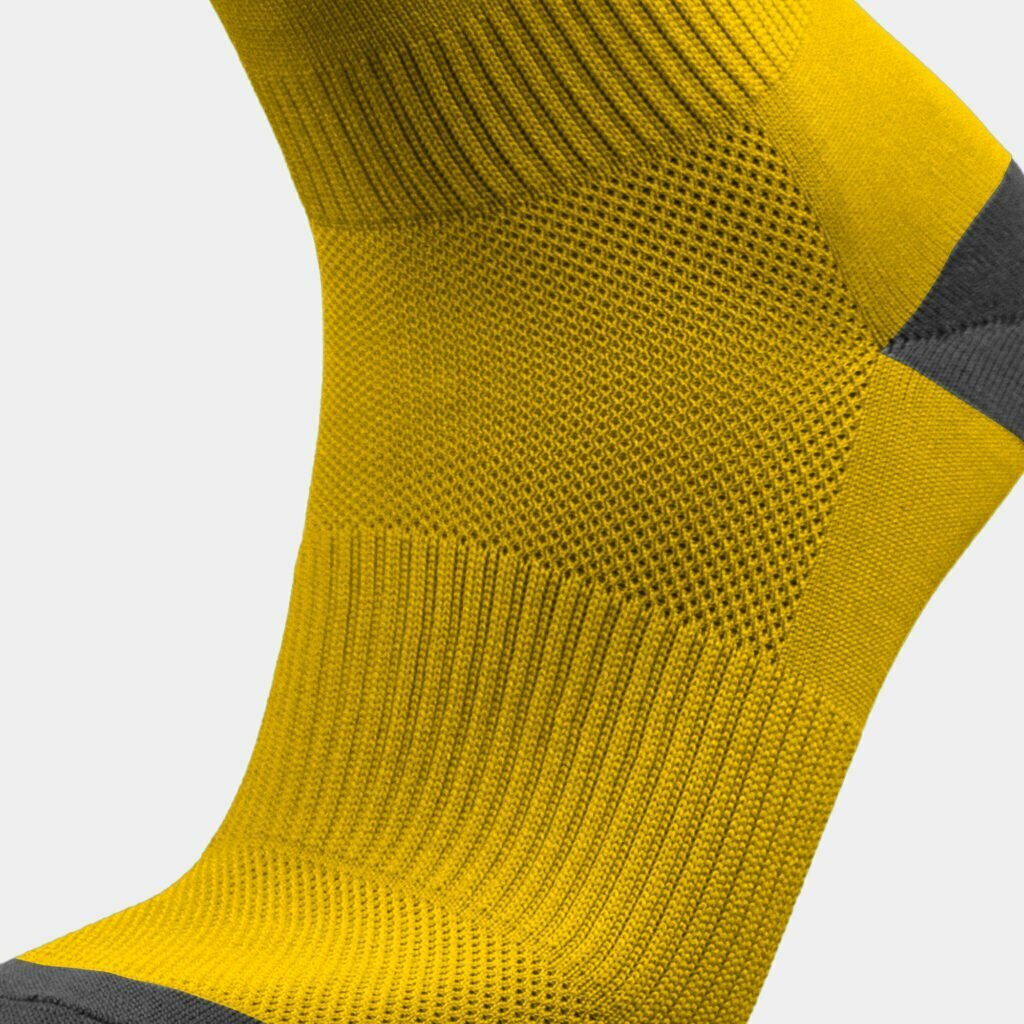 TAT-VO-BONG-DA-BULBAL-COMBI-3-VANG