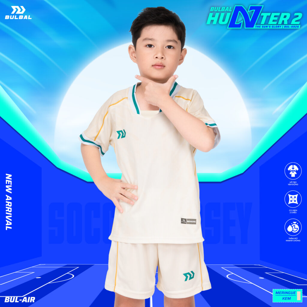 BO-QUAN-AO-BONG-DA-TRE-EM-BULBAL-HUNTER-2