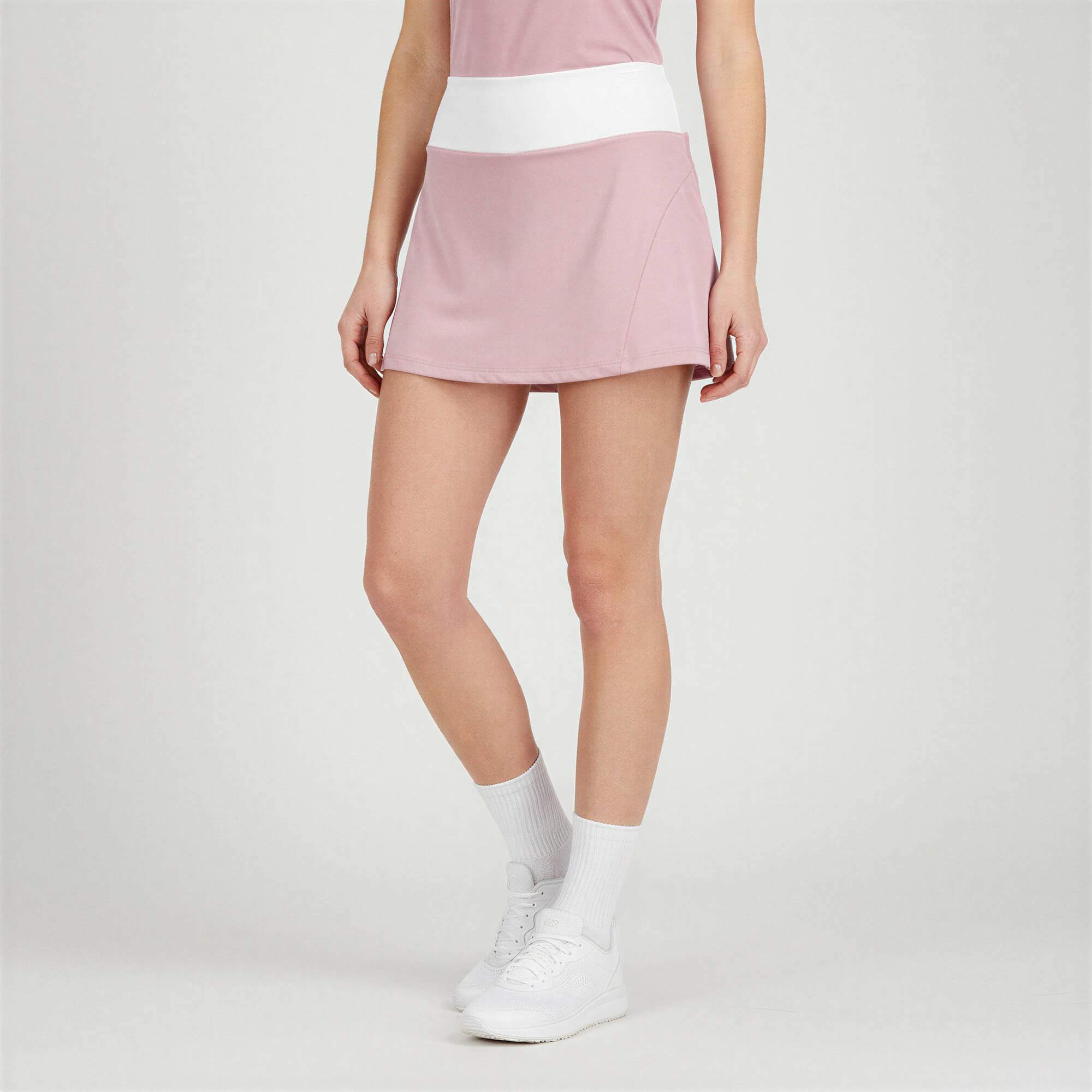 CHAN-VAY-CHU-A-BULBAL-ELORA-LINE-HONG-TRANG